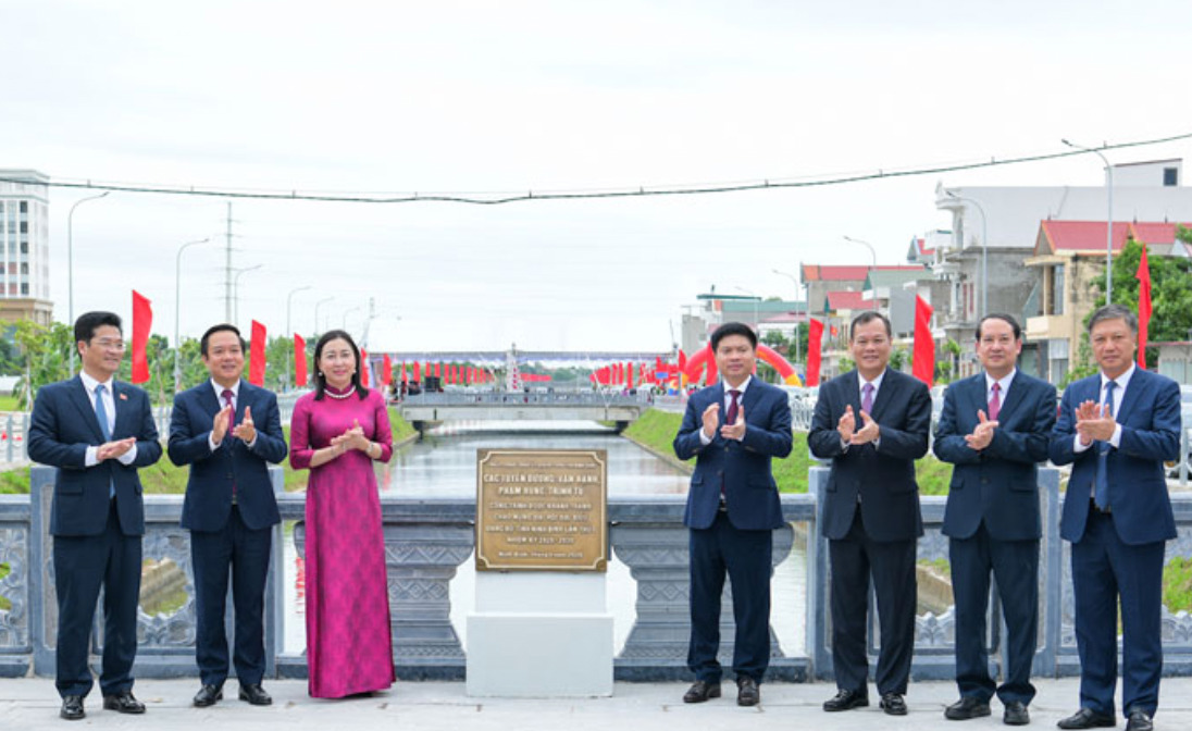 khanh-thanh-duong-hon-5000-ty-dong-ket-noi-ninh-binh-hung-yen-hai-phong realnex