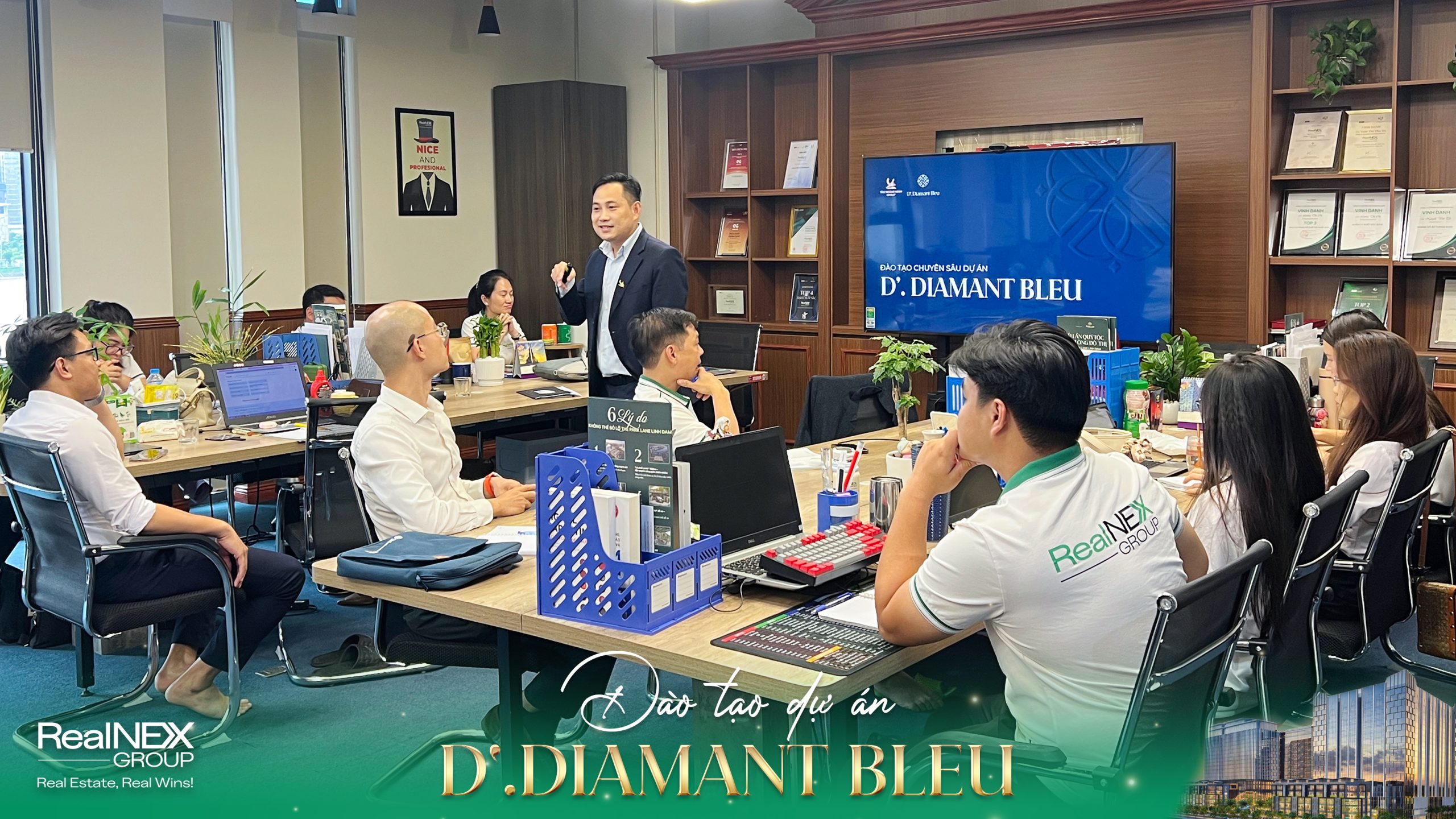 REALNEX-GROUP-BUNG-NO-NANG-LUONG-TRONG-BUOI-DAO-TAO-CHUYEN-SAU-DU-AN-DDIAMANT-BLEU-CUNG-CDT-TAN-HOANG-MINH-2