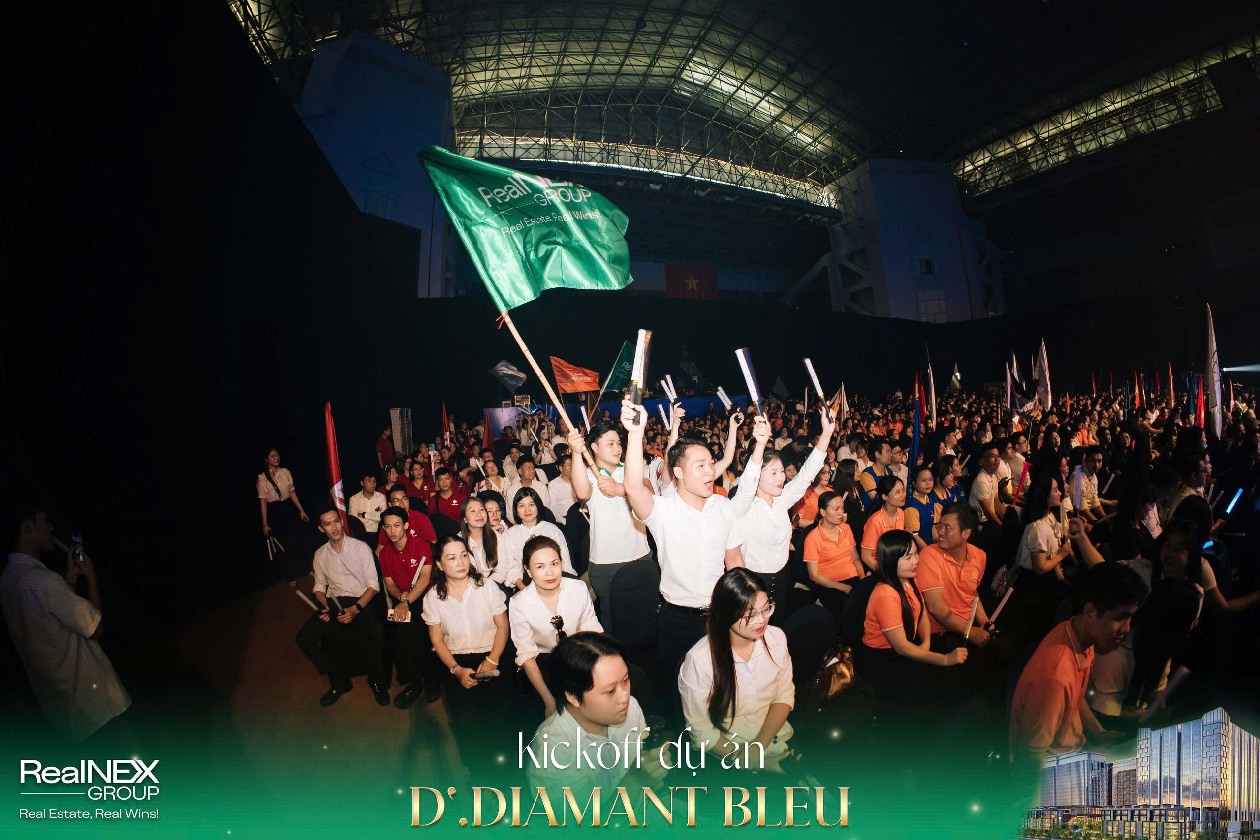 REALNEX-GROUP-RUC-LUA-TAI-SU-KIEN-KICKOFF-DDIAMANT-BLEU-BIEU-TUONG-MOI-PHIA-DONG-HA-NOI-3